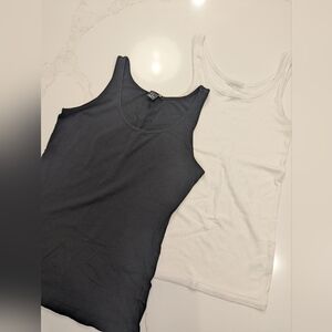 Black and White Tank Tops Size medium H&M/A New Day